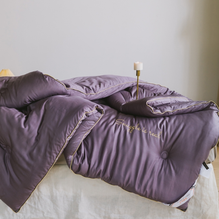 91家纺网 家纺一手货源 找家纺 莱福仕 2022 莫代尔刺绣冬被系列 冬被罗兰紫