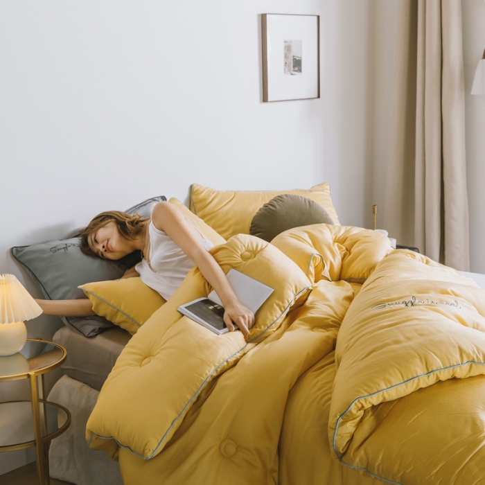 91家纺网 家纺一手货源 找家纺 莱福仕 2022 莫代尔刺绣冬被系列 冬被嫩黄