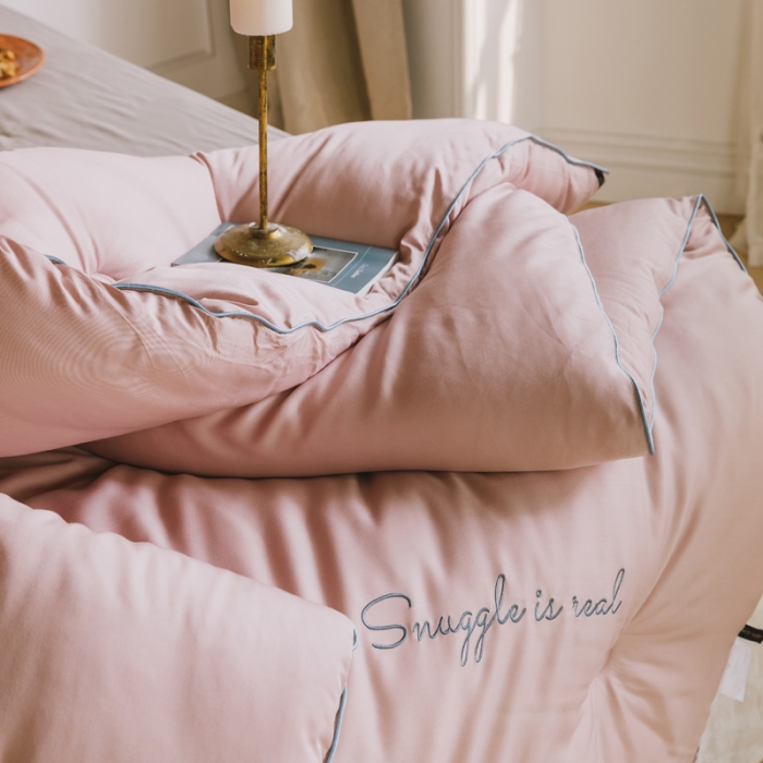 91家纺网 家纺一手货源 找家纺 莱福仕 2022 莫代尔刺绣冬被系列 冬被浅豆沙