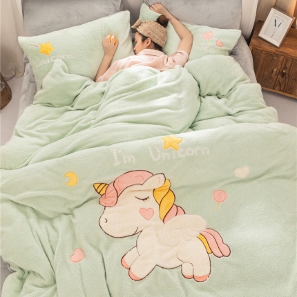 91家纺网 家纺一手货源 找家纺 （总）朗莎家纺 2019新款羊羔绒贴布绣四件套