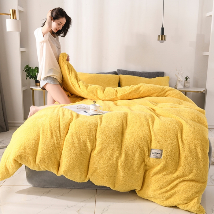 91家纺网 家纺一手货源 找家纺 朗莎家纺 2019新款加厚保暖羊羔绒四件套单品单被套床单 姜黄