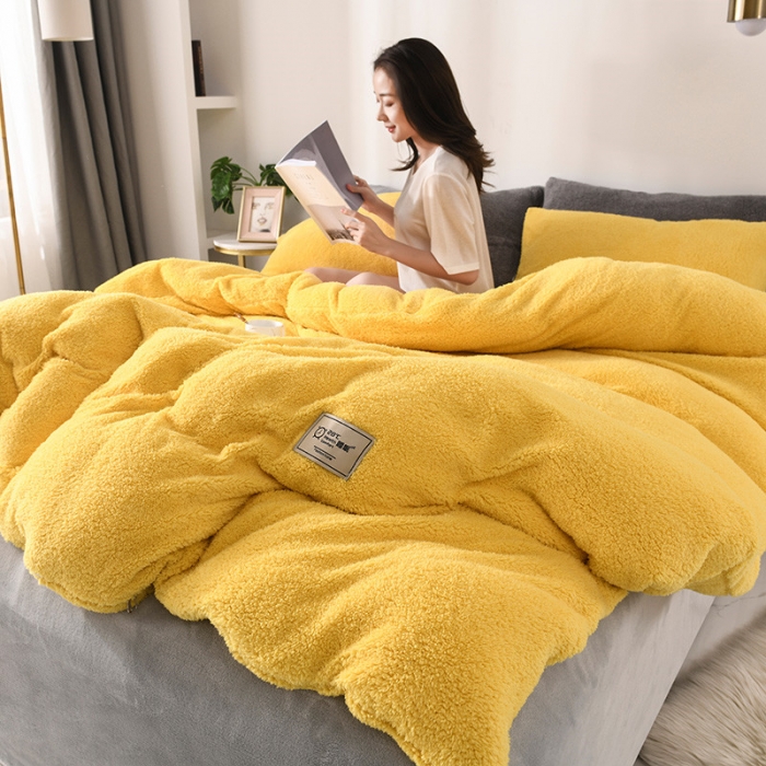 91家纺网 家纺一手货源 找家纺 朗莎家纺 2019新款加厚保暖羊羔绒四件套单品单被套床单 姜黄