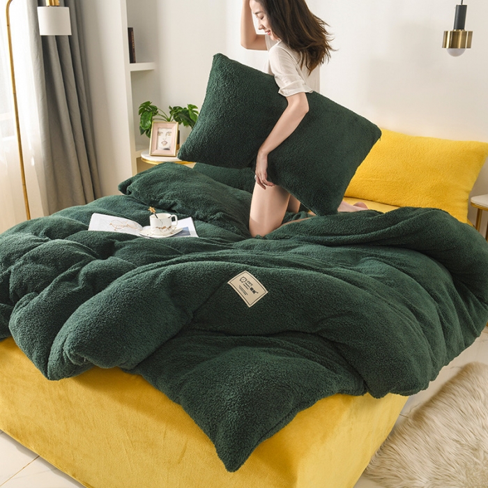 91家纺网 家纺一手货源 找家纺 朗莎家纺 2019新款加厚保暖羊羔绒四件套单品单被套床单 墨绿