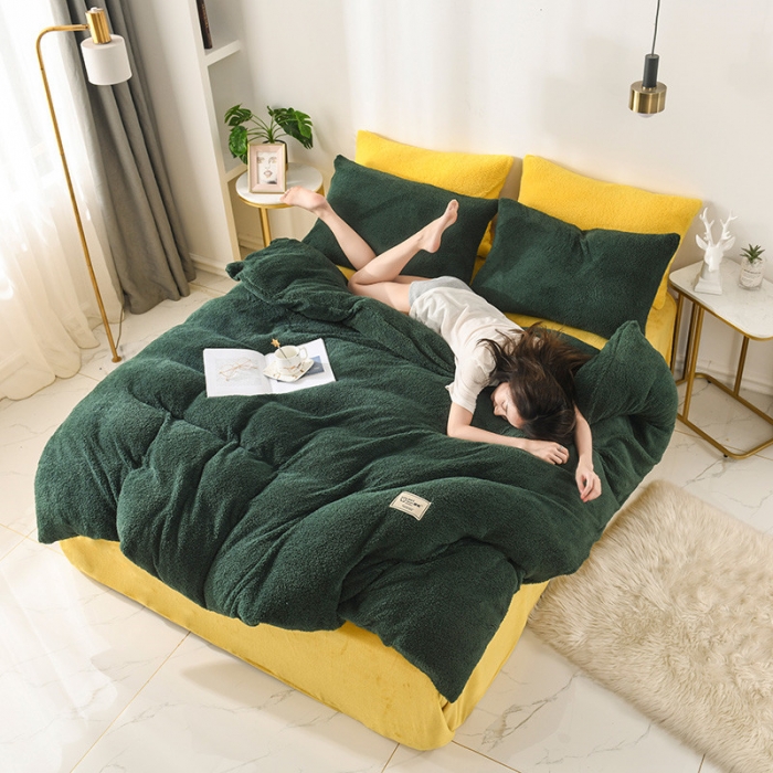 91家纺网 家纺一手货源 找家纺 朗莎家纺 2019新款加厚保暖羊羔绒四件套单品单被套床单 墨绿