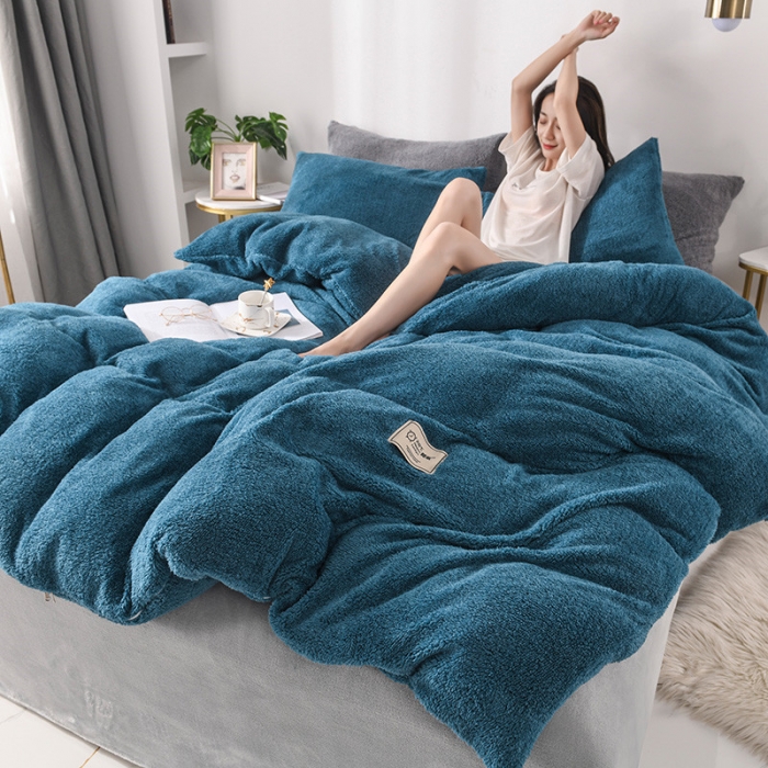 91家纺网 家纺一手货源 找家纺 朗莎家纺 2019新款加厚保暖羊羔绒四件套单品单被套床单 午夜蓝