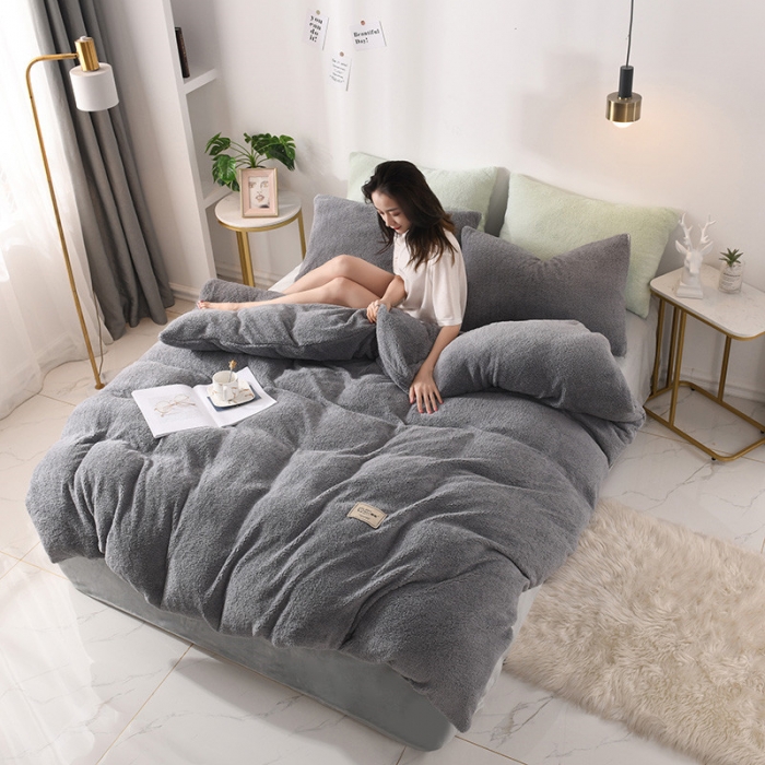 91家纺网 家纺一手货源 找家纺 朗莎家纺 2019新款加厚保暖羊羔绒四件套单品单被套床单 银灰