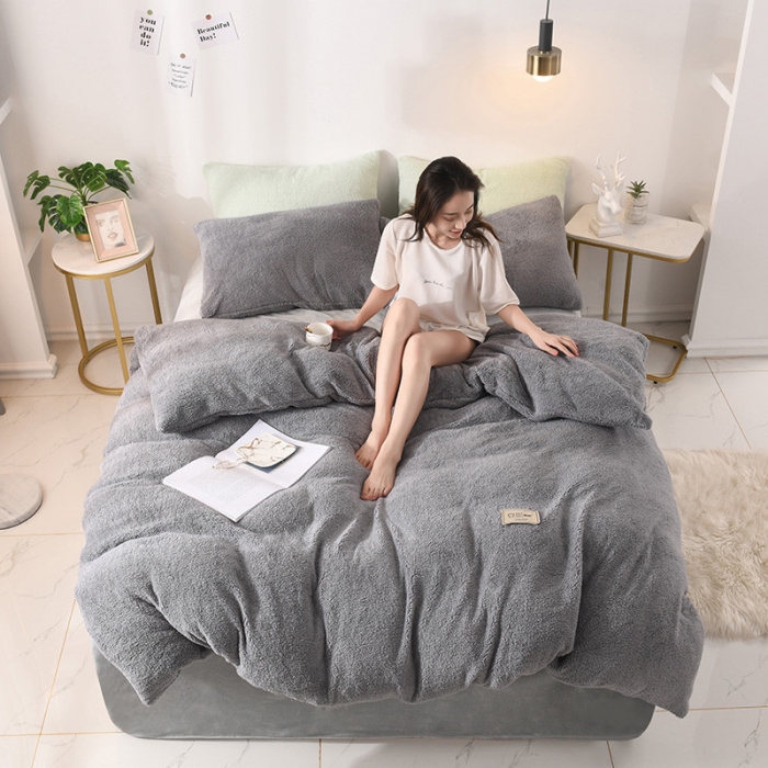 91家纺网 家纺一手货源 找家纺 朗莎家纺 2019新款加厚保暖羊羔绒四件套单品单被套床单 银灰