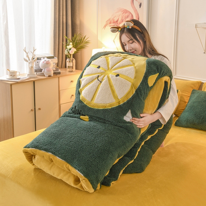 91家纺网 家纺一手货源 找家纺 朗莎家纺 2019新款大版贴布绣羊羔绒保暖四件套 柠檬墨绿