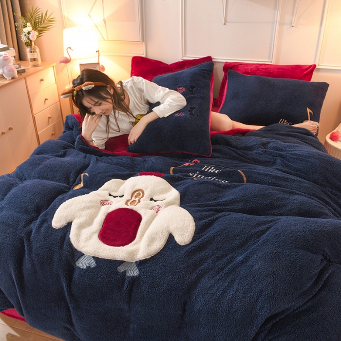 91家纺网 家纺一手货源 找家纺 朗莎家纺 2019新款大版贴布绣羊羔绒保暖四件套 小鸡藏青