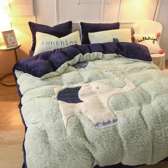 91家纺网 家纺一手货源 找家纺 朗莎家纺 2019新款大版贴布绣羊羔绒保暖四件套 小象