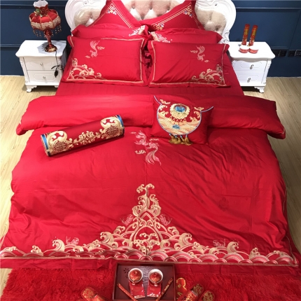 91家纺网 家纺一手货源 找家纺 （总）简煦圣珂 新款婚庆刺绣四件套