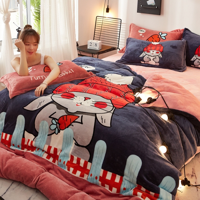 91家纺网 家纺一手货源 找家纺 KT猫直营店2024新款卡通法莱绒牛奶绒情侣四件套 小红帽