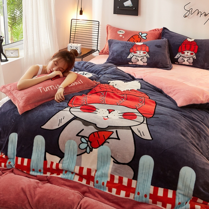 91家纺网 家纺一手货源 找家纺 KT猫直营店2024新款卡通法莱绒牛奶绒情侣四件套 小红帽