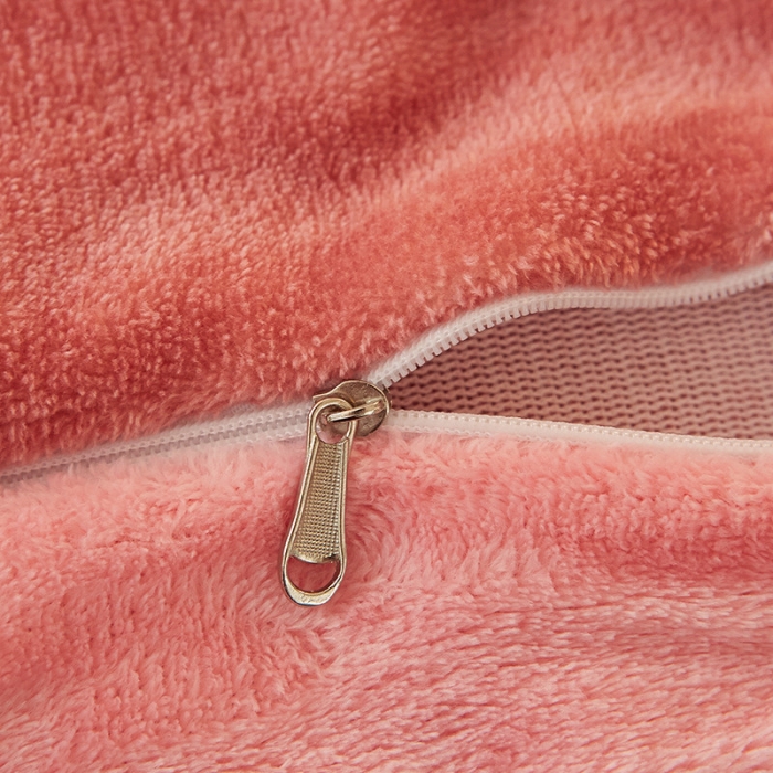 91家纺网 家纺一手货源 找家纺 KT猫直营店2024新款卡通法莱绒牛奶绒情侣四件套 小红帽