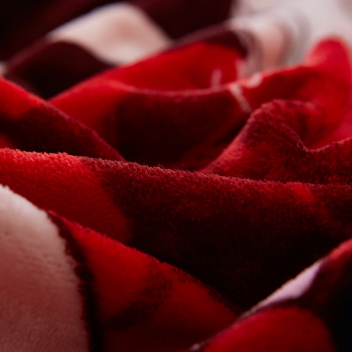 91家纺网 家纺一手货源 找家纺 KT猫直营店2024新款卡通法莱绒牛奶绒情侣四件套 爱的告白