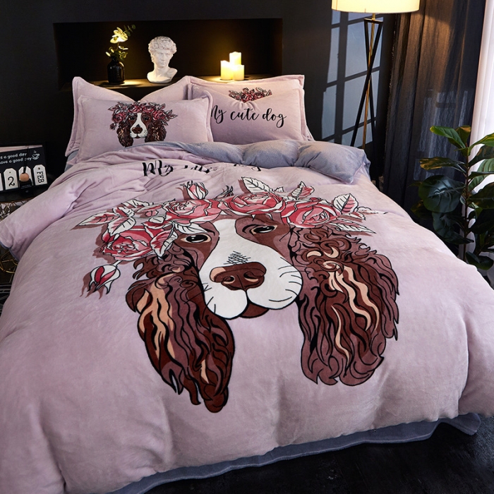 91家纺网 家纺一手货源 找家纺 KT猫直营店2024新款卡通法莱绒牛奶绒情侣四件套 出类拔萃