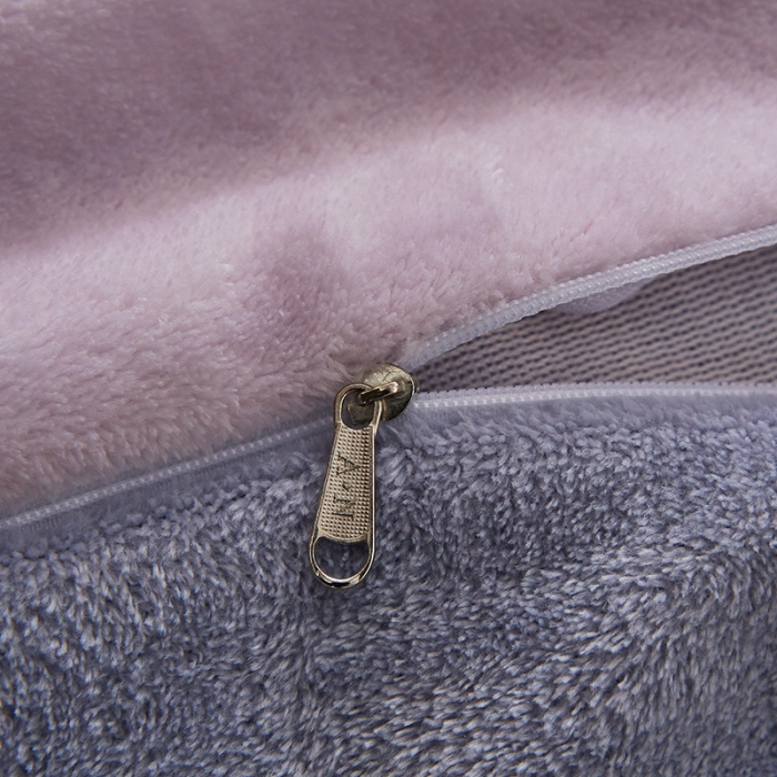 91家纺网 家纺一手货源 找家纺 KT猫直营店2024新款卡通法莱绒牛奶绒情侣四件套 出类拔萃