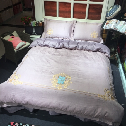 91家纺网 家纺一手货源 找家纺 （总）玖玖爱家纺贡缎提花加绣花四件套