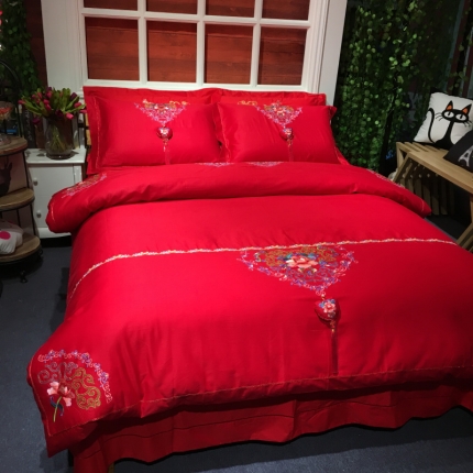 91家纺网 家纺一手货源 找家纺 （总）玖玖爱家纺 全棉苏绣系列四件套实拍图