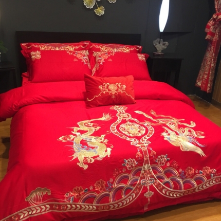 91家纺网 家纺一手货源 找家纺 玖玖爱 2018新款贡缎绣花系列 龙飞凤舞