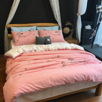 91家纺网 家纺一手货源 找家纺 玖玖爱 水洗棉绣花款四件套 快乐气球-粉