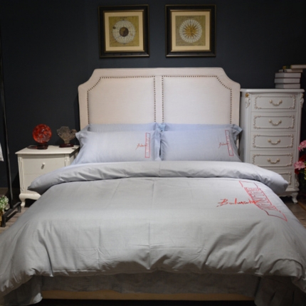 91家纺网 家纺一手货源 找家纺 玖玖爱2019新款40支绣花系列四件套沙漠骆驼-绅士灰