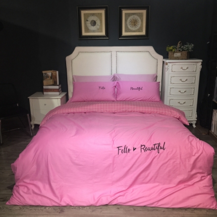 91家纺网 家纺一手货源 找家纺 玖玖爱 2019新款纯色绣花条格两用四件套 简约记忆-豆沙