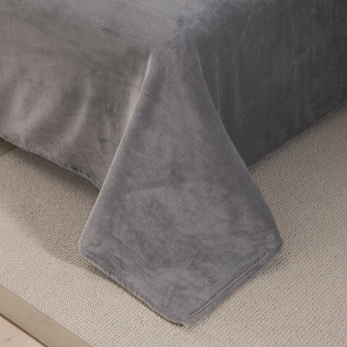 91家纺网 家纺一手货源 找家纺 雨洋家纺 2019新款毛巾绣四件套 银灰