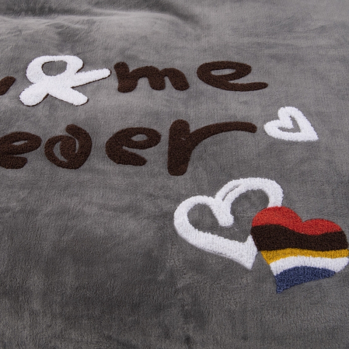 91家纺网 家纺一手货源 找家纺 雨洋家纺 2019新款毛巾绣四件套 银灰