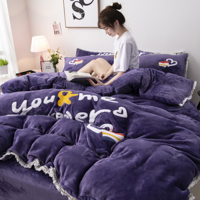 91家纺网 家纺一手货源 找家纺 雨洋家纺 2019新款毛巾绣四件套 紫罗兰