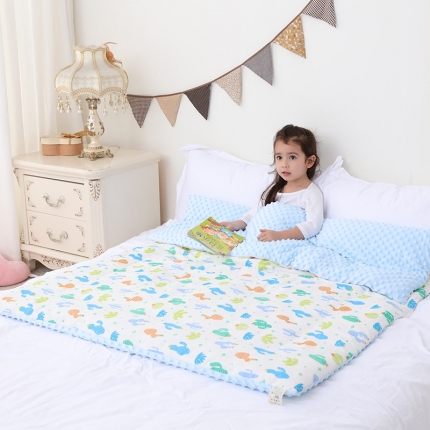 91家纺网 家纺一手货源 找家纺 （总）心卓婴童馆 婴幼儿棉纱豆豆被/毯双层纱被子儿童被毯子