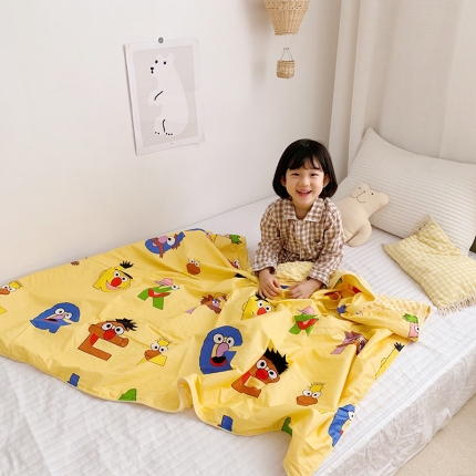 2019新款安抚豆豆毯幼儿园午休儿童毯子婴儿盖毯纯棉欢乐字母