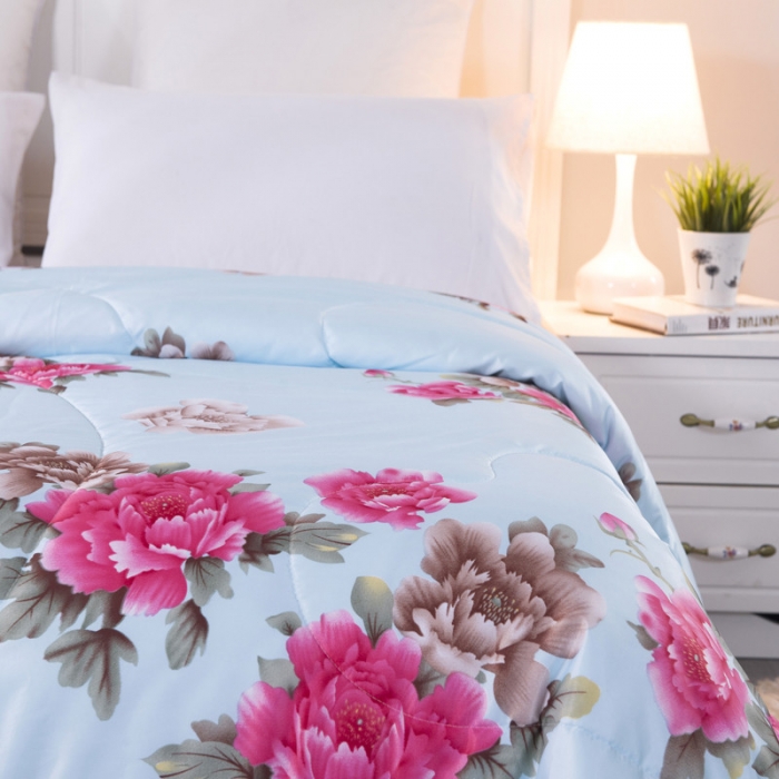 91家纺网 家纺一手货源 找家纺 鑫发家纺 2021新款丝绸印花被 盛世牡丹-蓝