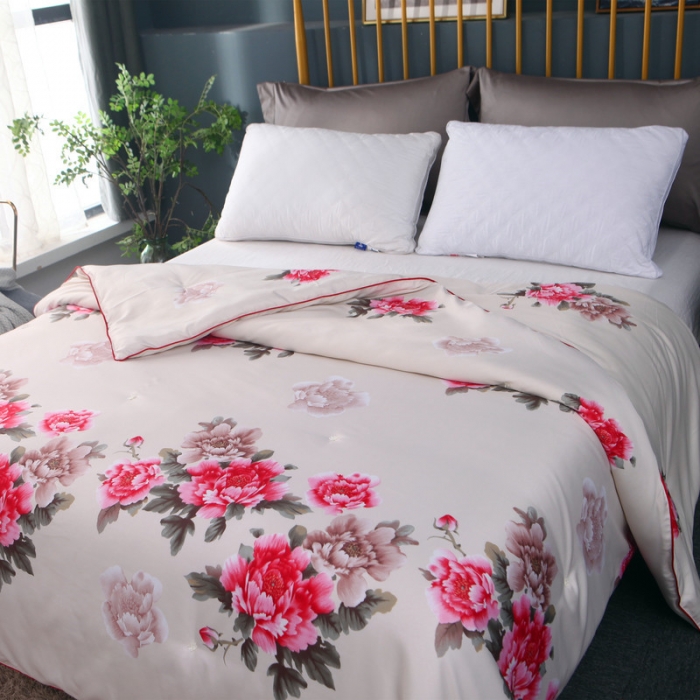 91家纺网 家纺一手货源 找家纺 鑫发家纺 2019新款织锦稠被 花香四溢-香槟色