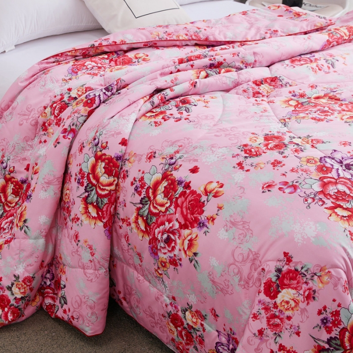 91家纺网 家纺一手货源 找家纺 鑫发家纺 2021新款丝绸印花被 国色天香粉