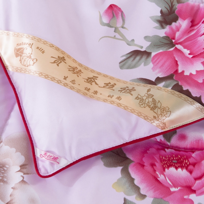 91家纺网 家纺一手货源 找家纺 鑫发家纺 2021新款丝绸印花被 盛世牡丹-粉