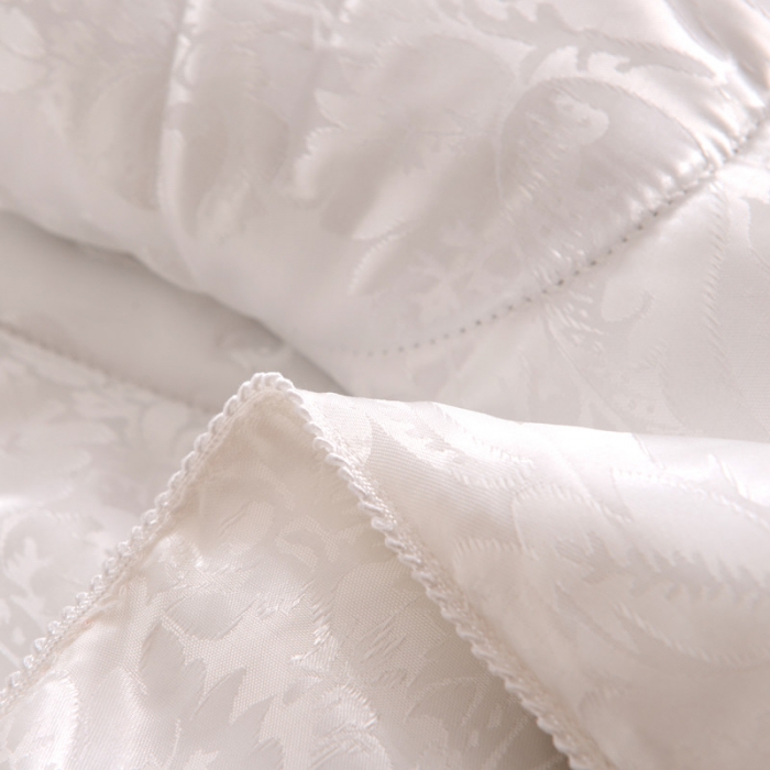 91家纺网 家纺一手货源 找家纺 鑫发家纺 2019新款蜘蛛花被 白色