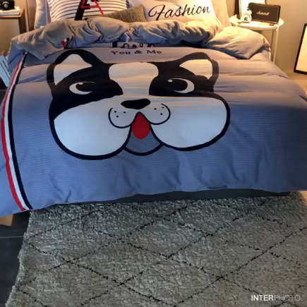 91家纺网 家纺一手货源 找家纺 涵宸家纺 新品绒-A棉大版B法莱绒套件床单款 斗牛