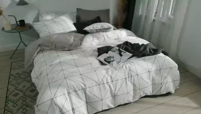 91家纺网 家纺一手货源 找家纺 梦家居 2018新款北欧简约冷淡风套件艾米尔浅灰