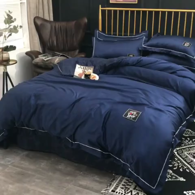 91家纺网 家纺一手货源 找家纺 （总）绒世界 2019新款水洗真丝贴布绣四件套 床单款