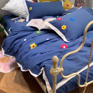 91家纺网 家纺一手货源 找家纺 润缦 32支加厚全棉水洗棉四件套泫雅风实拍图 泫雅风牛仔蓝