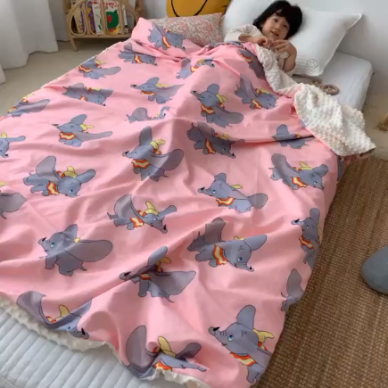 91家纺网 家纺一手货源 找家纺 星期八 2019新款豆豆毯 粉飞象