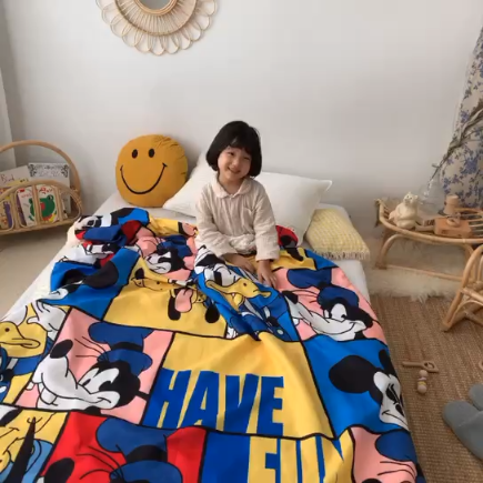 91家纺网 家纺一手货源 找家纺 星期八 2019新款豆豆毯 米奇havefun