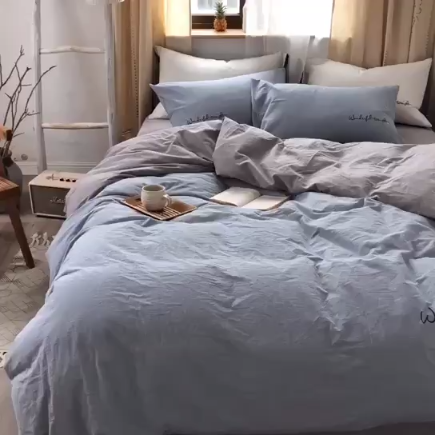 91家纺网 家纺一手货源 找家纺 怡家居 2019纯棉色织水洗刺绣简约款四件套床单款 天蓝加灰