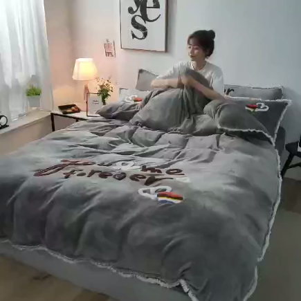 91家纺网 家纺一手货源 找家纺 雨洋家纺 2019新款毛巾绣四件套 银灰