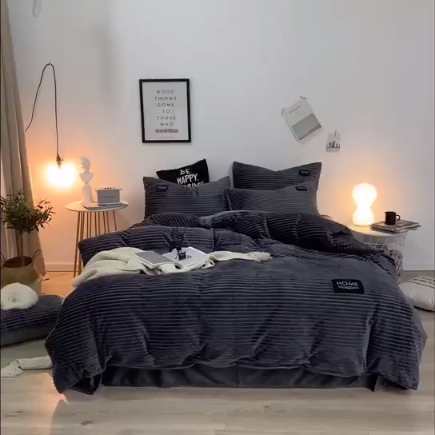 91家纺网 家纺一手货源 找家纺 唐人居家纺  2025冬季保暖魔法绒四件套 丽莎-灰色