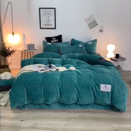 91家纺网 家纺一手货源 找家纺 唐人居家纺  2025冬季保暖魔法绒四件套 丽莎-墨绿