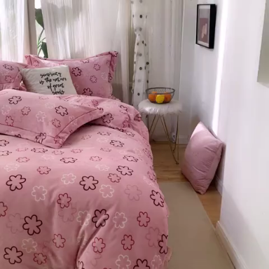 91家纺网 家纺一手货源 找家纺 时年 2019牛奶绒印花保暖四件套 粉小花