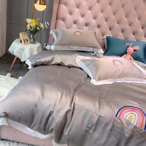 91家纺网 家纺一手货源 找家纺 博纳 2020新款双面水洗真丝四件套雪纺绣花彩虹之约高级灰