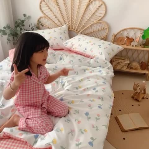 91家纺网 家纺一手货源 找家纺 星期八 2020新款13372全棉四件套 七彩小花